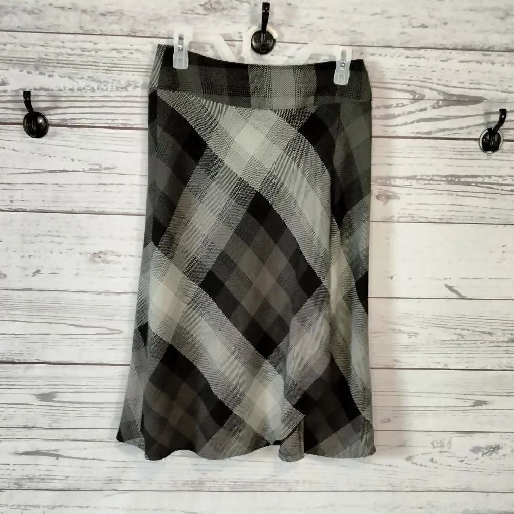 "East 5th" woman's skirt